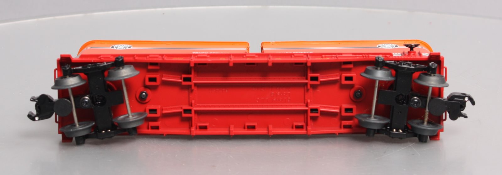 Lionel 6-81465 O Gauge Southern Pacific Flatcar w/Piggyback Trailers #39477