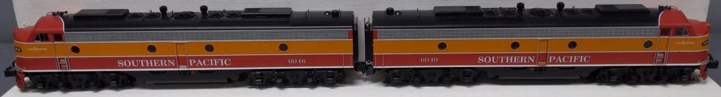 Lionel 6-39609 O Southern Pacific Legacy E9 AA Diesel Locomotive Set #6046/6049