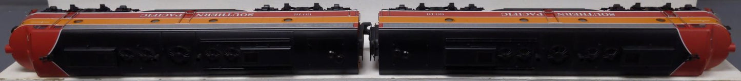 Lionel 6-39609 O Southern Pacific Legacy E9 AA Diesel Locomotive Set #6046/6049