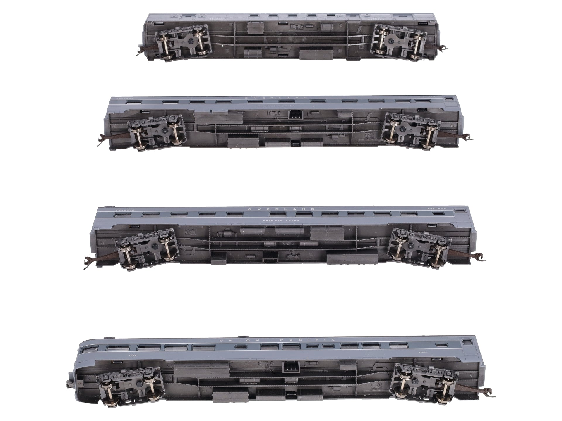 Rivarossi 6941 HO Union Pacific 1930‘s 4-Car Passenger Set (Set B) LN/Box