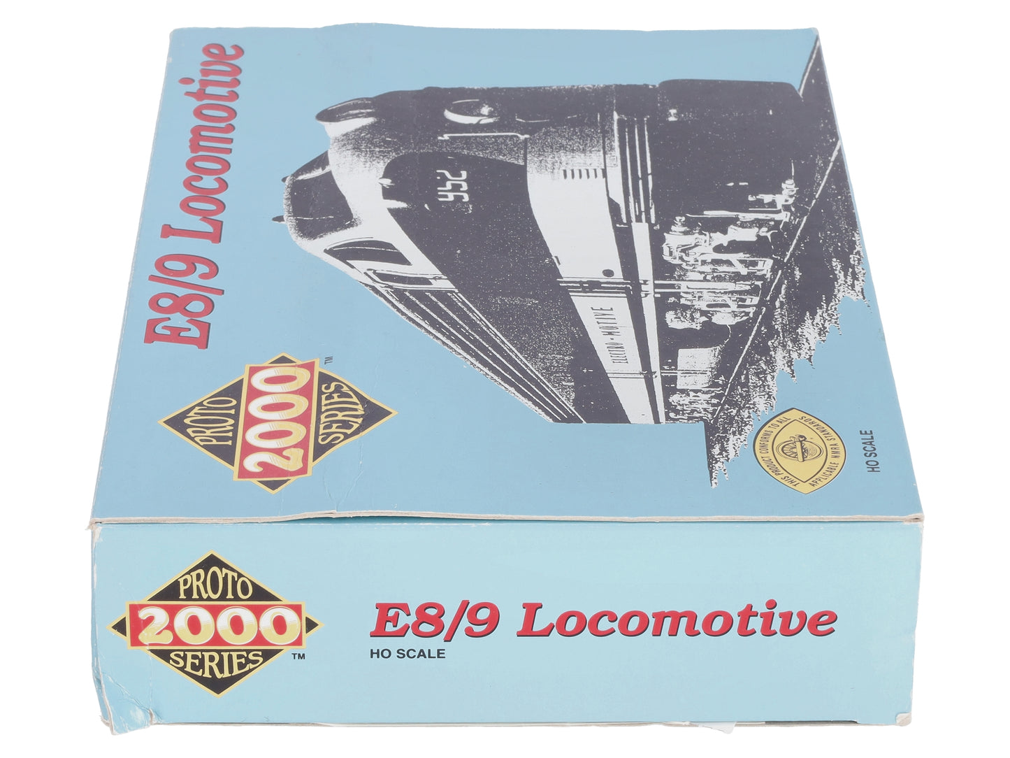 Proto 2000 8121 HO AT&SF E8/9 Diesel Locomotive #84