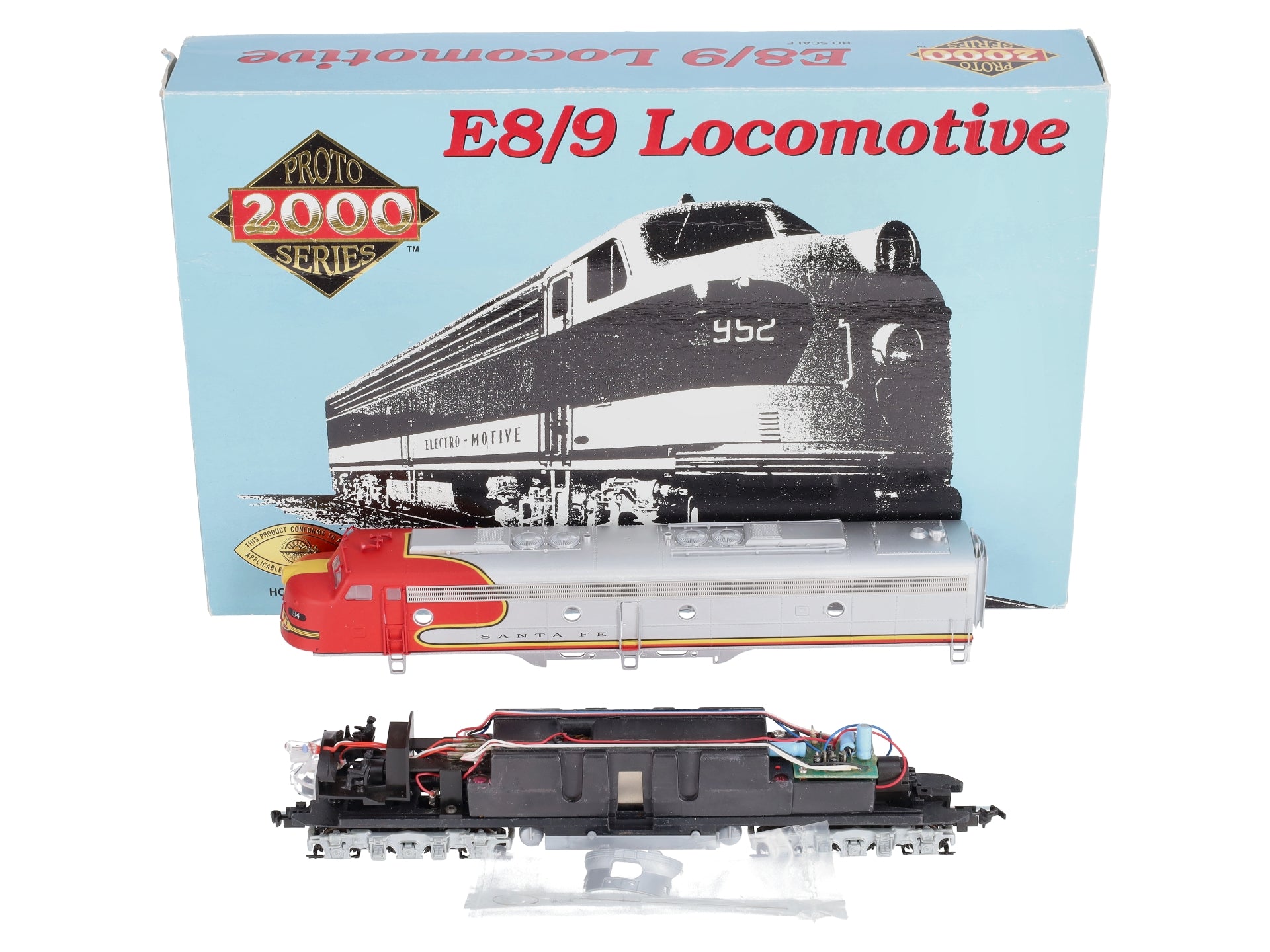 Proto 2000 8121 HO AT&SF E8/9 Diesel Locomotive #84