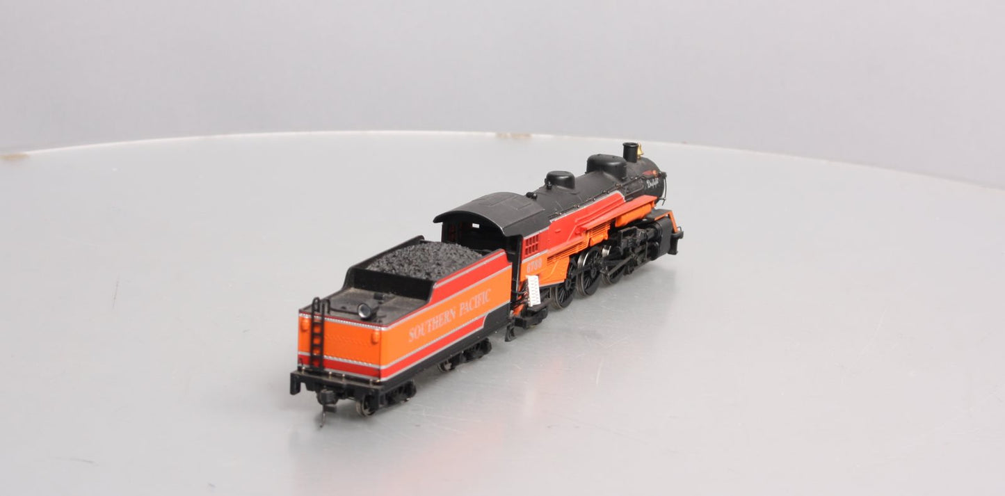 IHC 25025 HO Southern Pacific Daylight Loco 4-6-2 Pacific Premier Gold Series