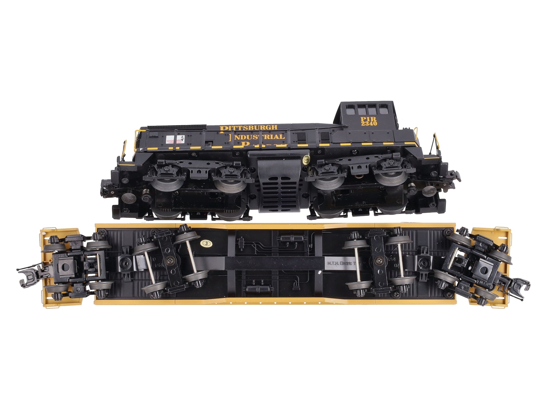 MTH 20-98578 O TTX 47' TTX Flatcar w/SW-1500 Loco #2340