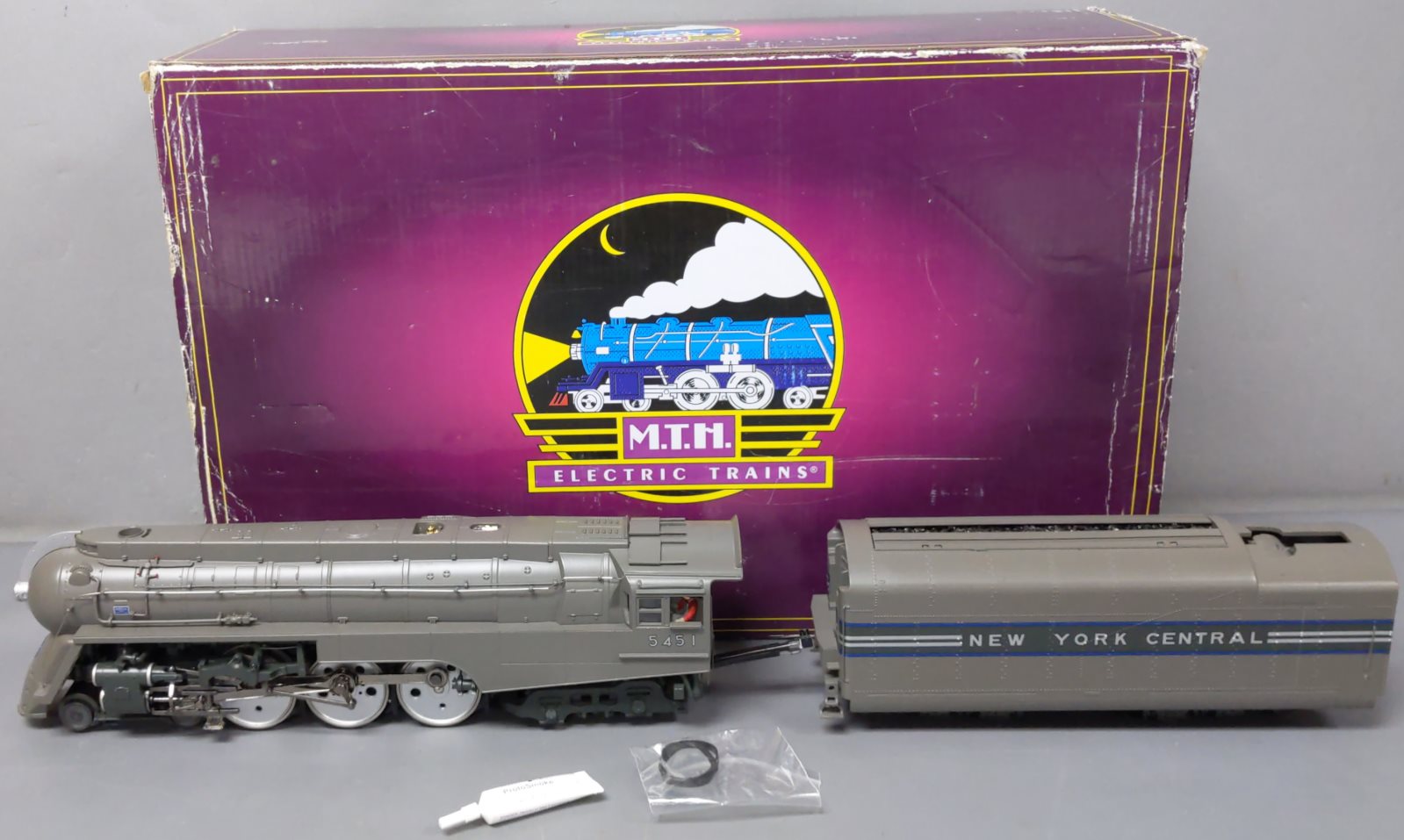 MTH 20-3524-1 O NYC Hi-Rail 4-6-4 Steam Locomotive w/PS3 #5451