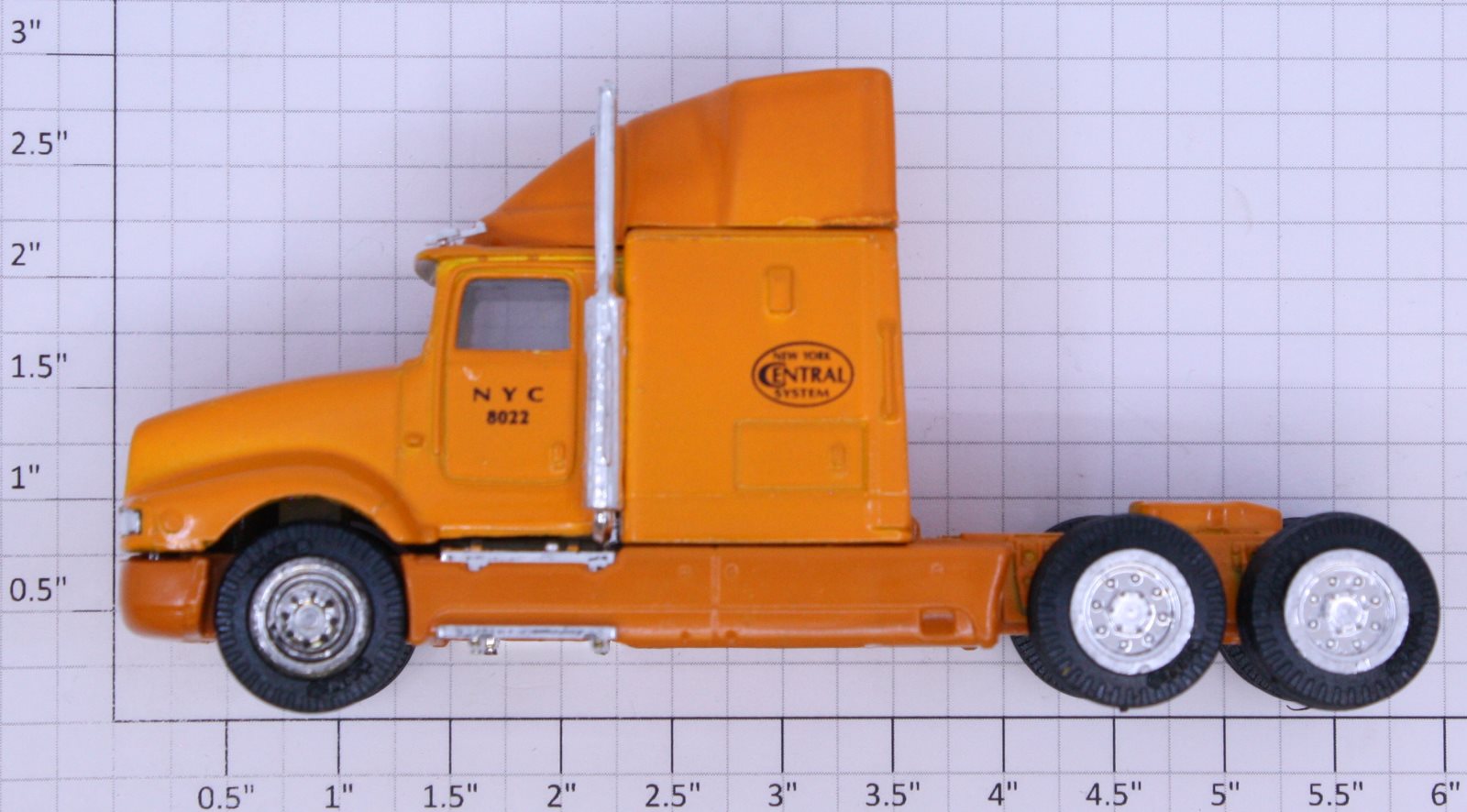 K-Line K8022 Heavy Hauler Orange NYC System Tractor