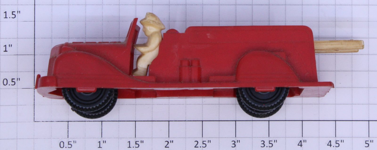 Renwal Products No. 105 O Gauge Red Fire Truck