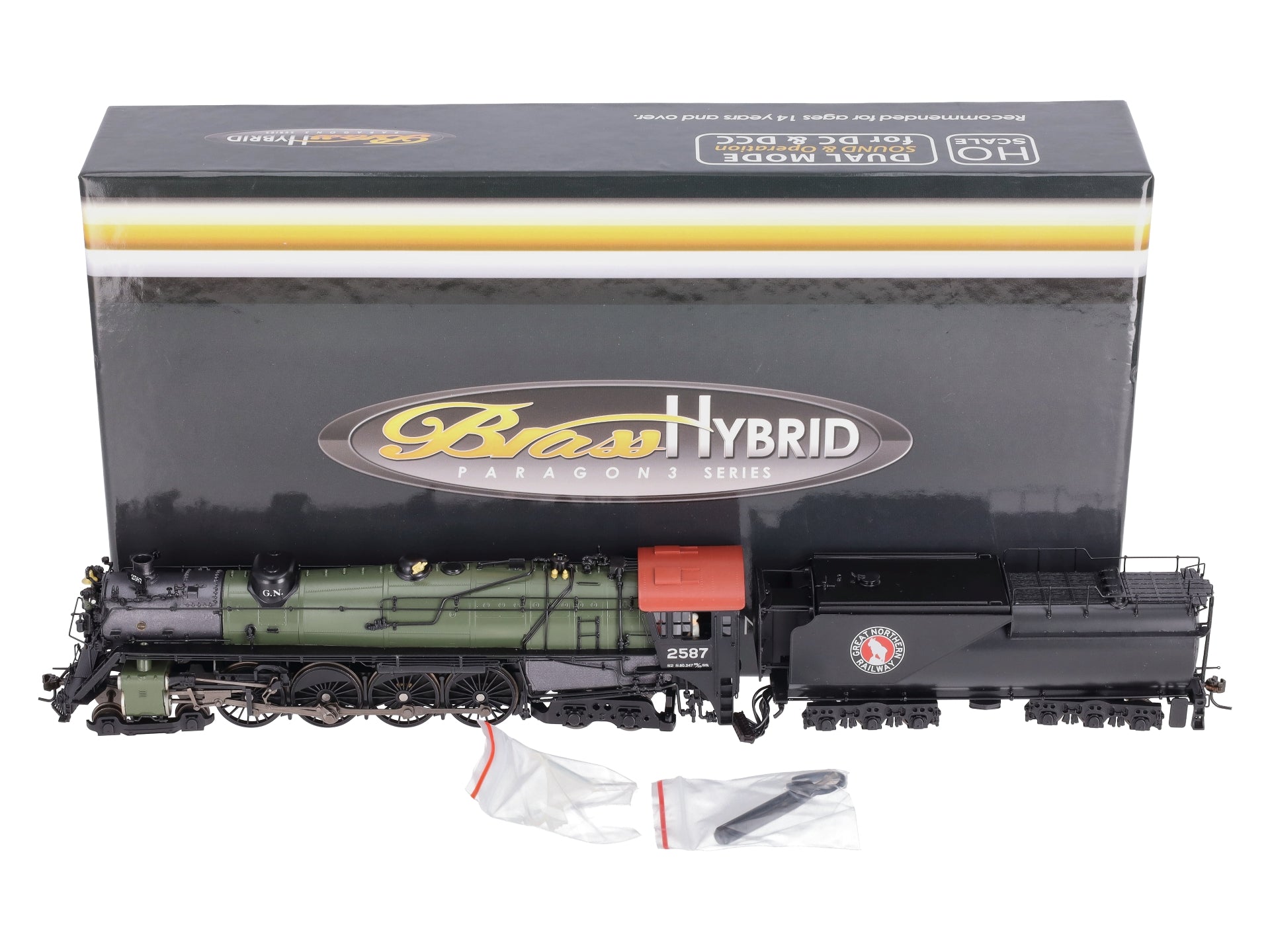 Broadway Limited 2875 HO Great Northern Class S-2 4-8-4 Vestibule Cab #2587