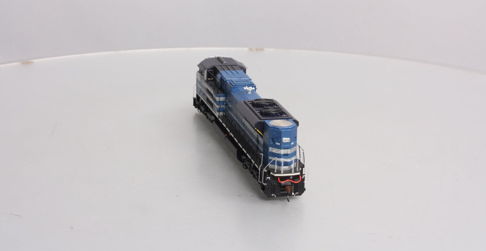 Athearn G68717 HO Electro-Motive Diesel SD70ACe Diesel Locomotive #1204