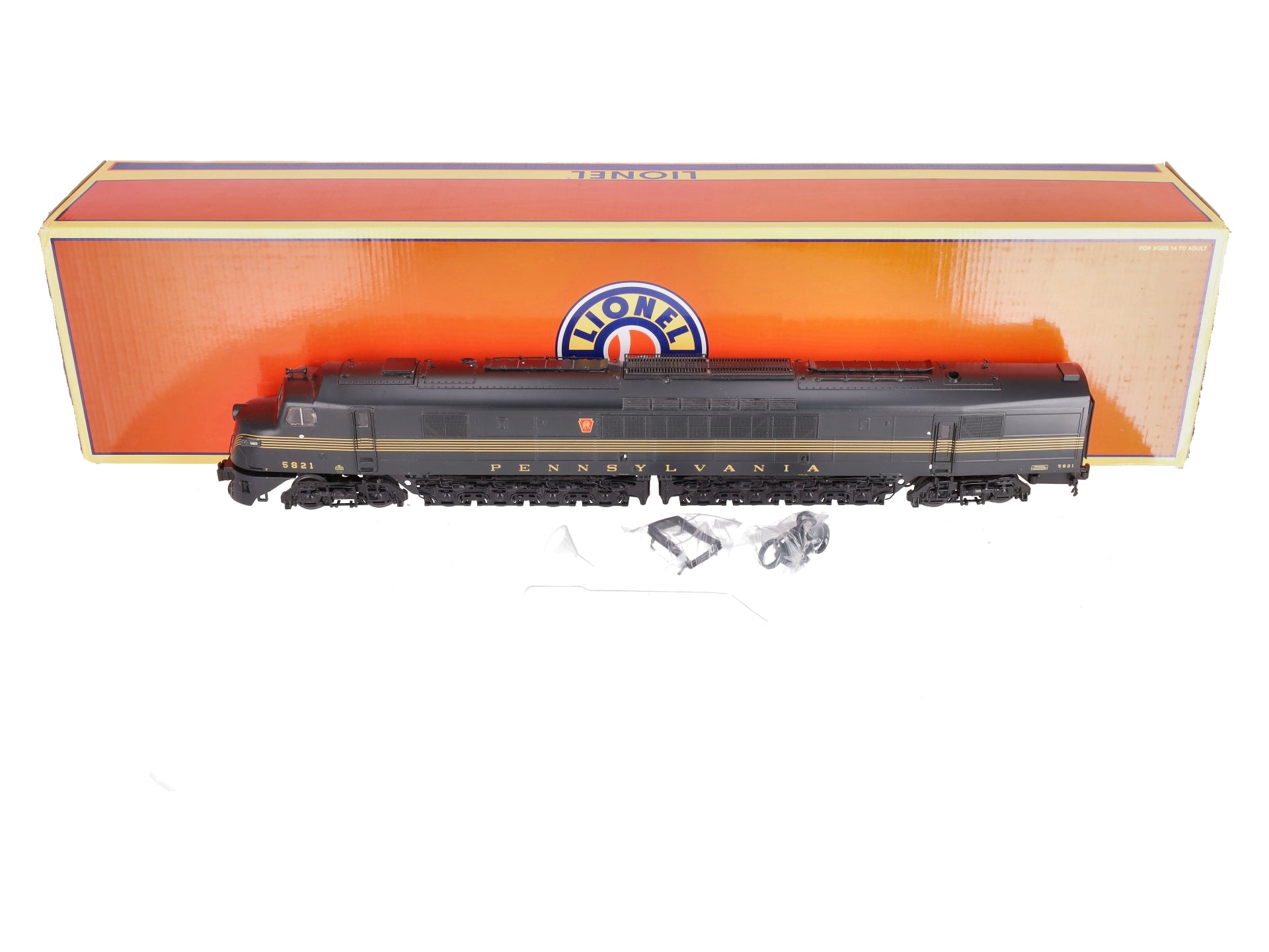 Lionel 6-34676 PRR Baldwin Centipede 5-Stripe A-Unit Diesel #5821 w LEGACY