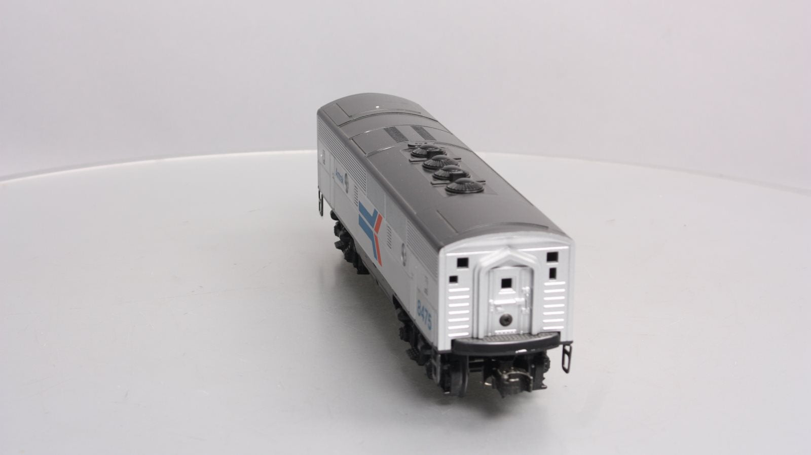 Lionel 6-8475 O Gauge Amtrak F3 Dummy B-Unit Diesel Locomotive EX/Box
