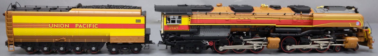 Lionel 1931290 O Union Pacific BTO Vision Challenger Steam LCS with BT #3949 LN