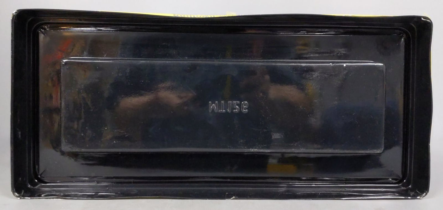 MTH 30-90524 O Main Street Country Pass Station w/ Operating Christmas Lights