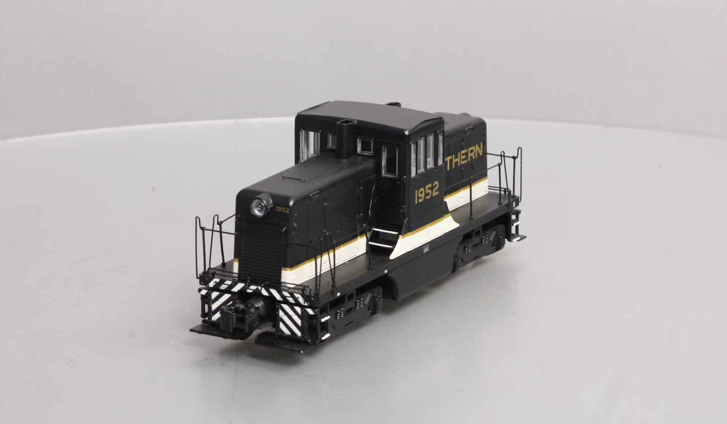 MTH 20-20469-1 O Southern G.E. 44 Ton Diesel Engine w/P-S 3.0 (Hi-Rail) #1952