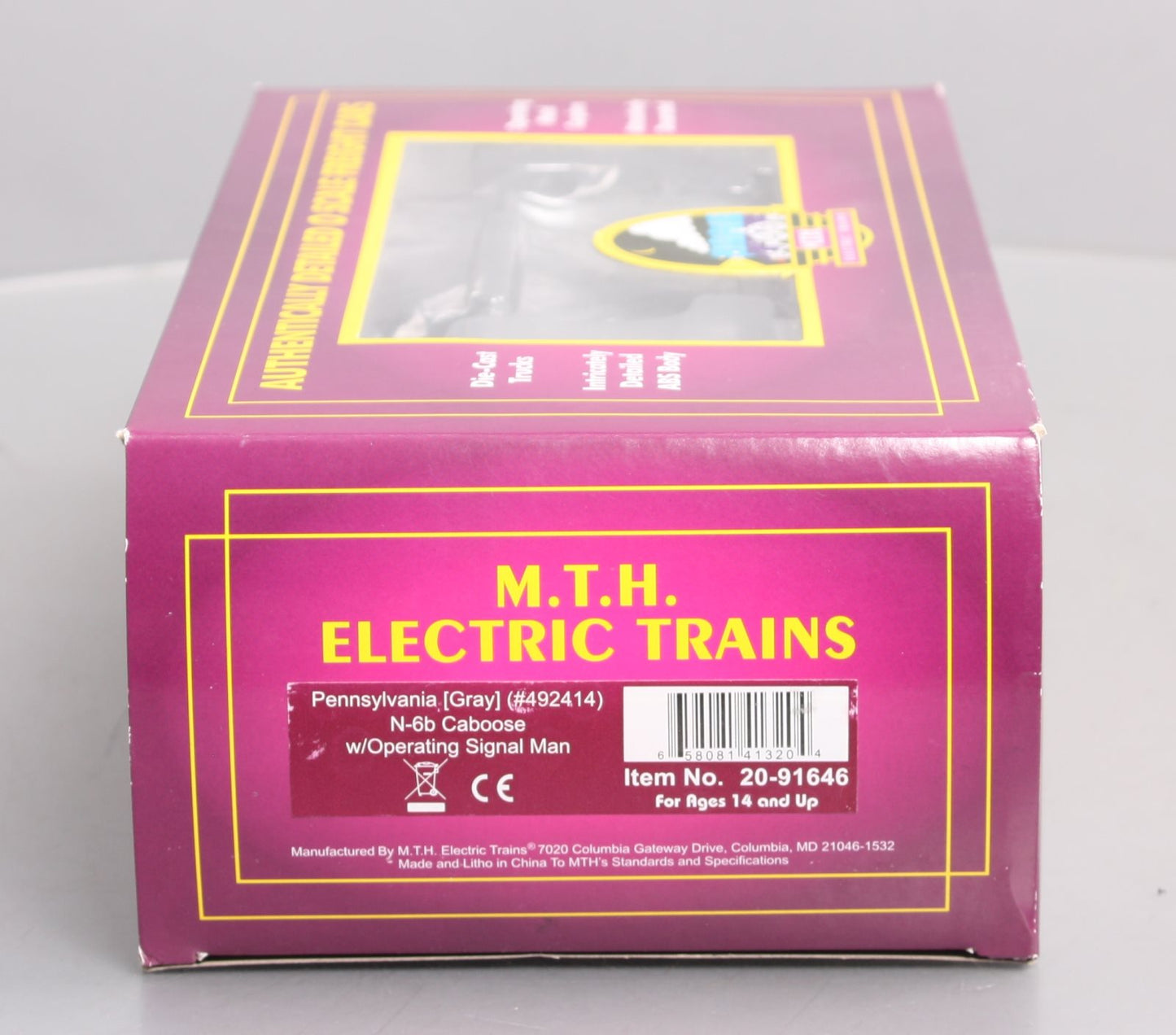 MTH 20-91646 O Pennsylvania Premier N-6b Caboose w/Operating Signal Man #492414