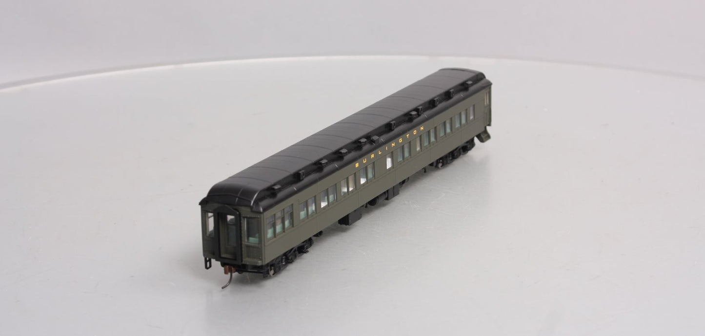 Walthers 932-10453 HO Burlington Pullman Heavyweight Solarium-Observation Car LN/Box