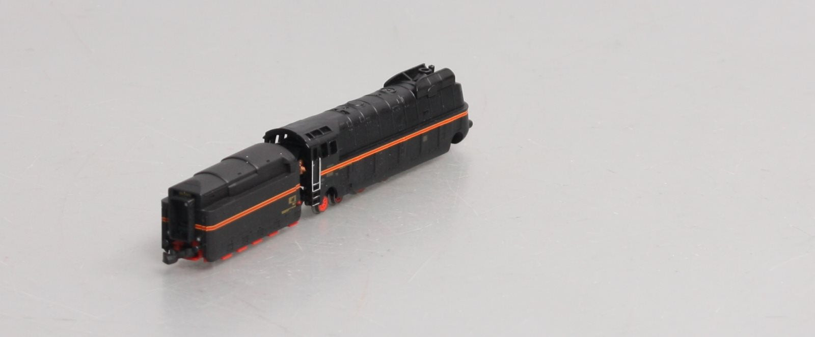 Marklin 88106 Z German State Railroad Company DRG Streamlined Steam Locomotive