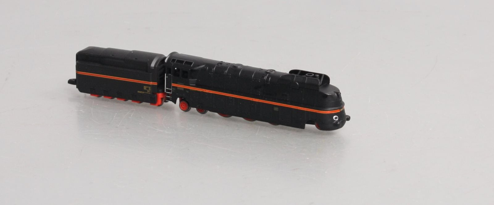 Marklin 88106 Z German State Railroad Company DRG Streamlined Steam Locomotive