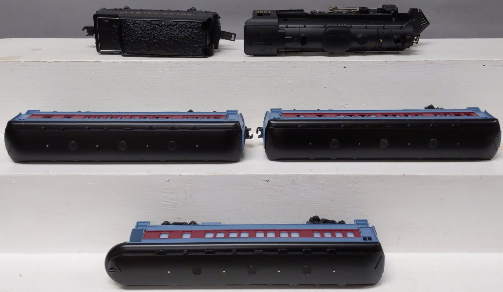 Lionel 6-31960 O Gauge The Polar Express Steam Locomotive Set NIB