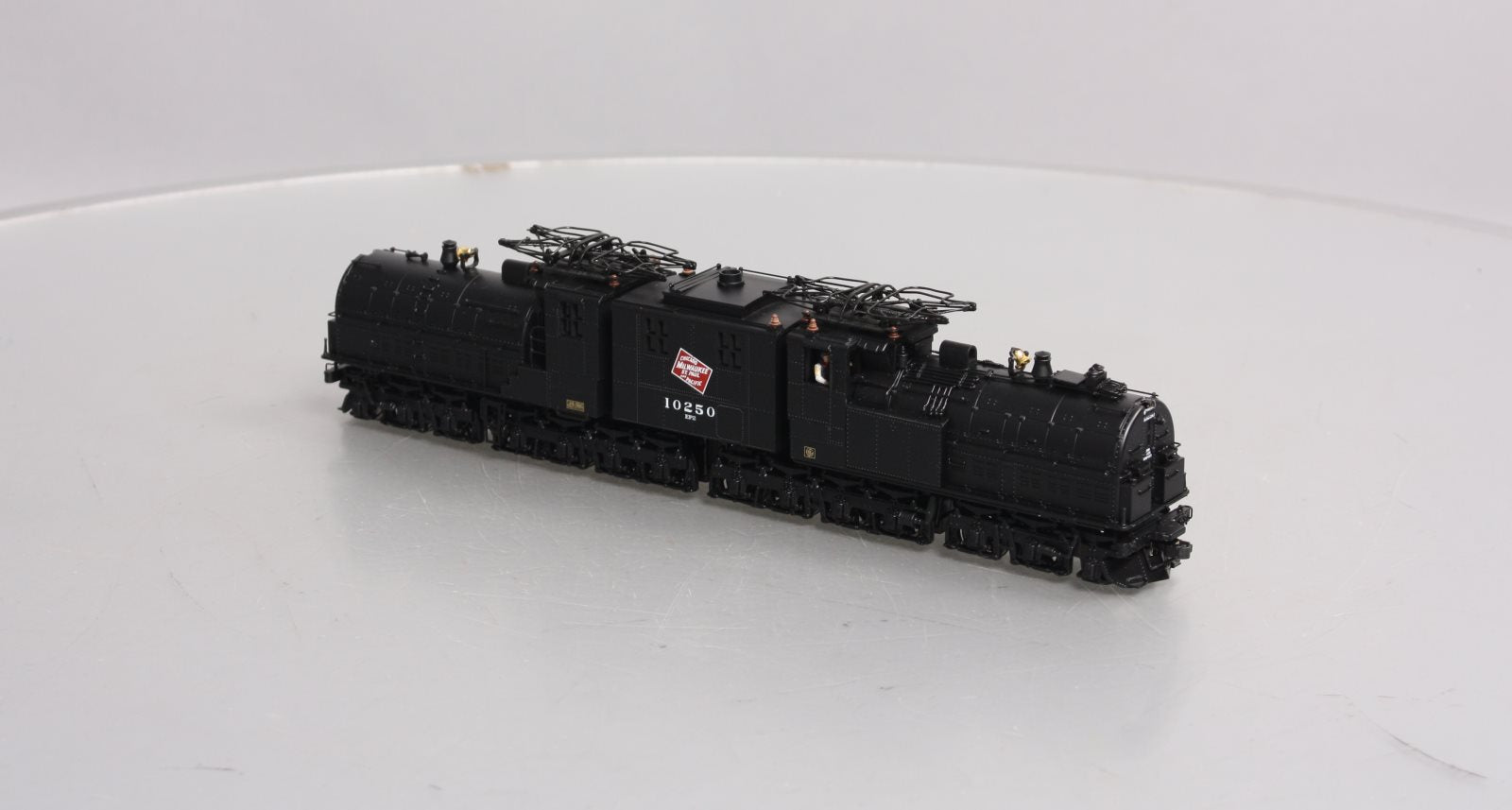 MTH 80-2144-1 HO Milwaukee Road Bi-Polar Electric with Proto-Sound 3.0 #10250