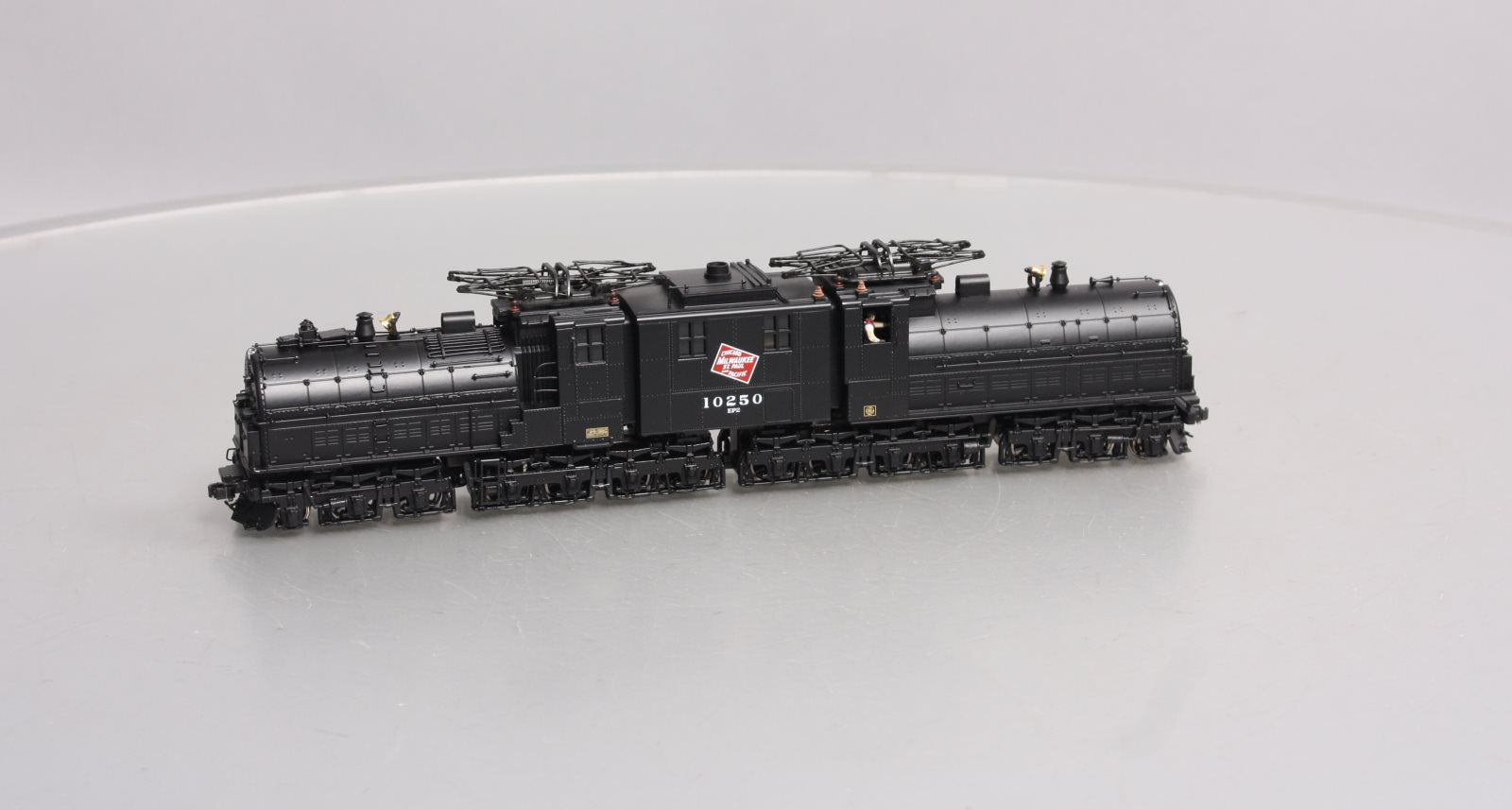 MTH 80-2144-1 HO Milwaukee Road Bi-Polar Electric with Proto-Sound 3.0 #10250