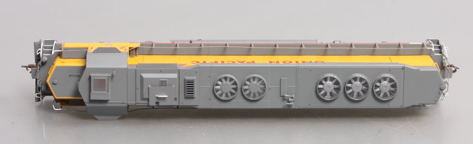 Athearn G63581 HO Union Pacific SD40M-2 Diesel Locomotive #2771