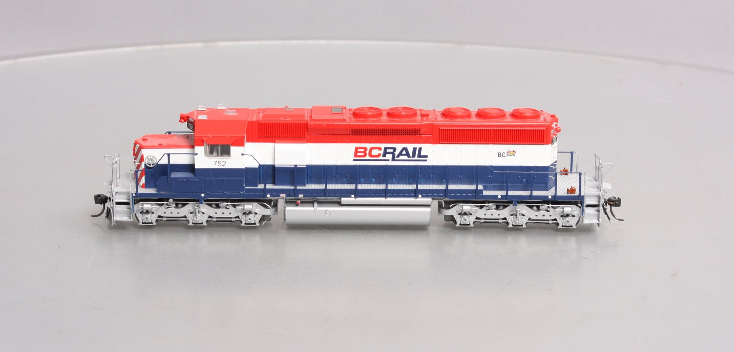 Bowser 24447 HO BC Rail GMD SD40-2 Diesel Locomotive with Sound #752