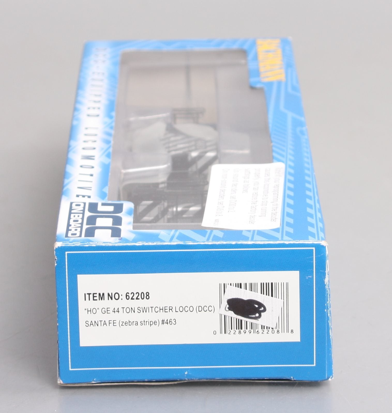 Bachmann 62208 HO Scale SF/Zebra Stripe 44-Ton Switcher #463 w/DCC