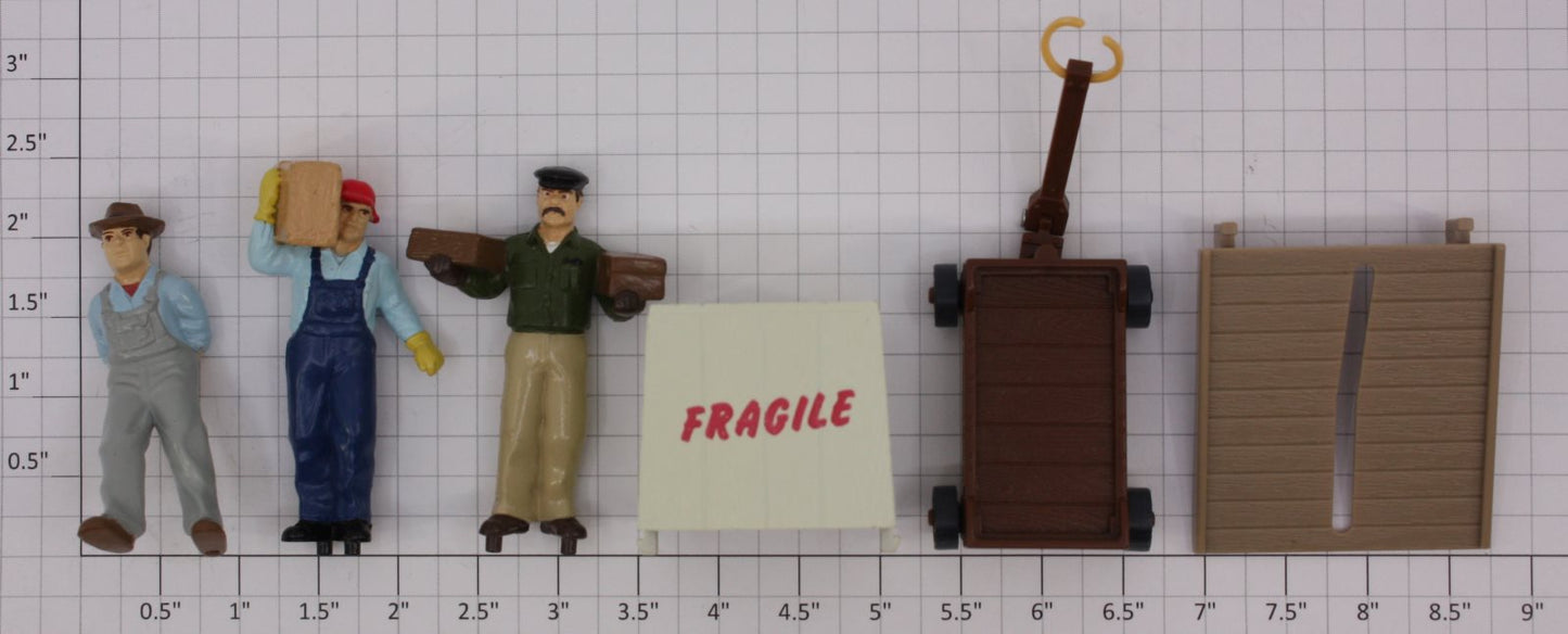 Lionel 12818-1 Animated Freight Station Figures and Accessories Set