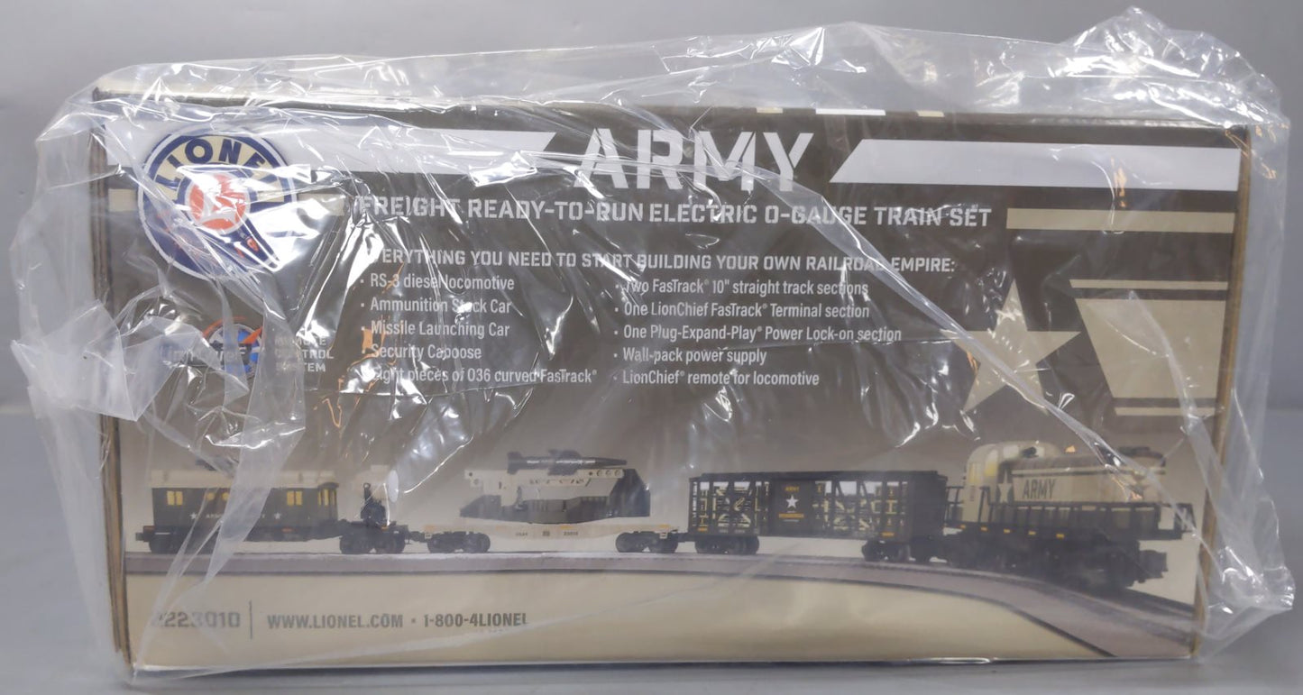 Lionel 2223010 O Gauge US Army LionChief Diesel Freight Starter Train Set