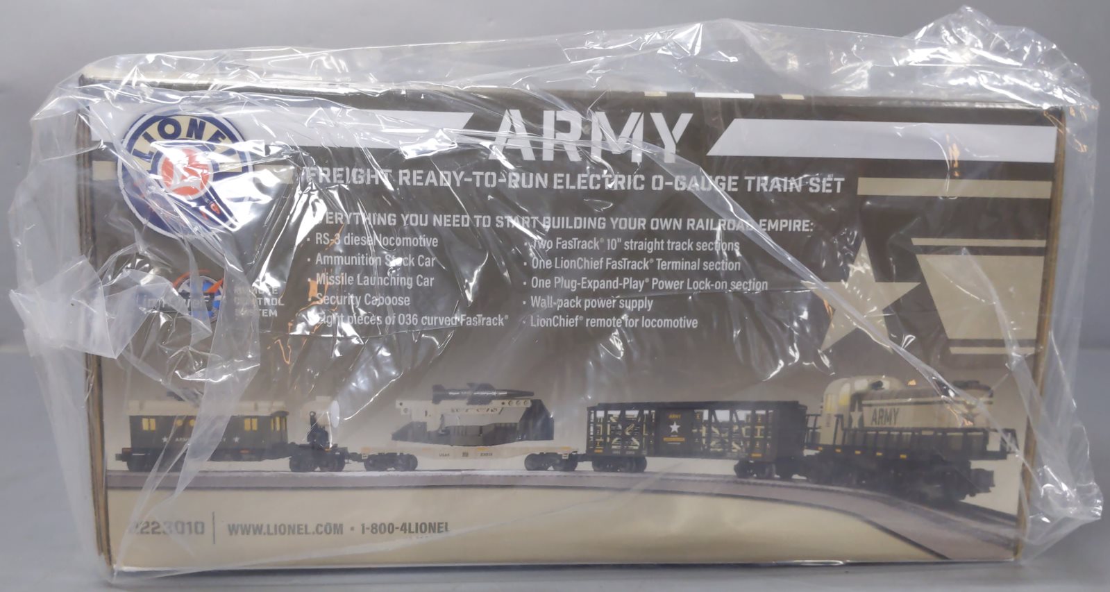 Lionel 2223010 O Gauge US Army LionChief Diesel Freight Starter Train Set