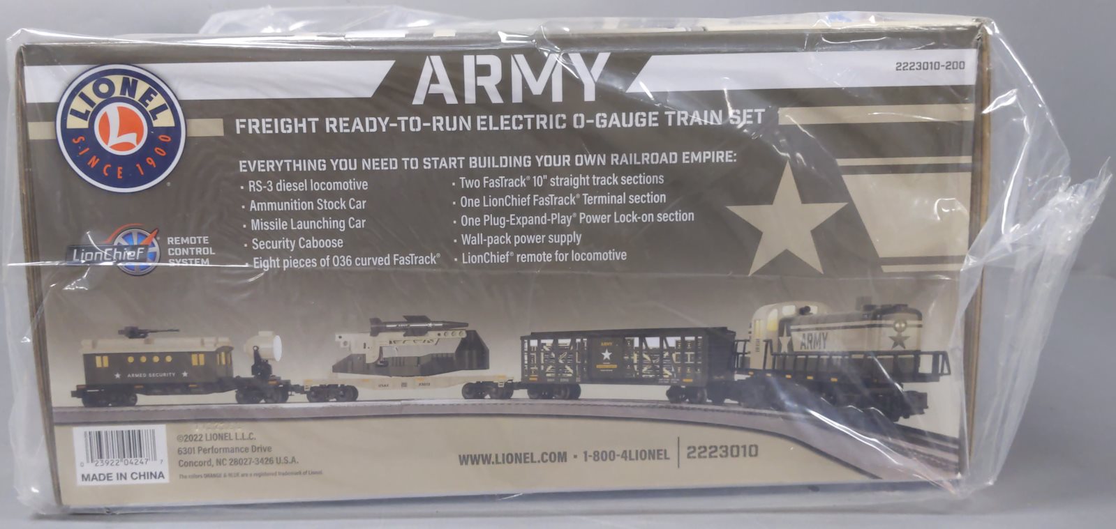 Lionel 2223010 O Gauge US Army LionChief Diesel Freight Starter Train Set
