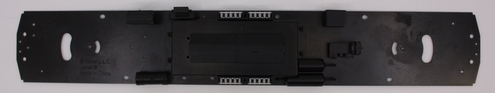 Lionel 35483-58 R-30 Non-Powered Frame with Underbody Detail