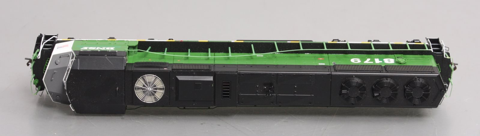 Athearn G67275 HO BNSF Patch SD60M Diesel Locomotive #8179