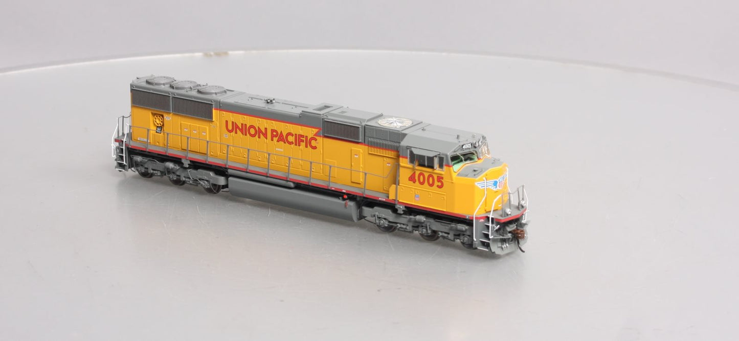 Athearn G69259 HO UP/Red/Frame/Stripe SD70M Diesel Locomotive #4005