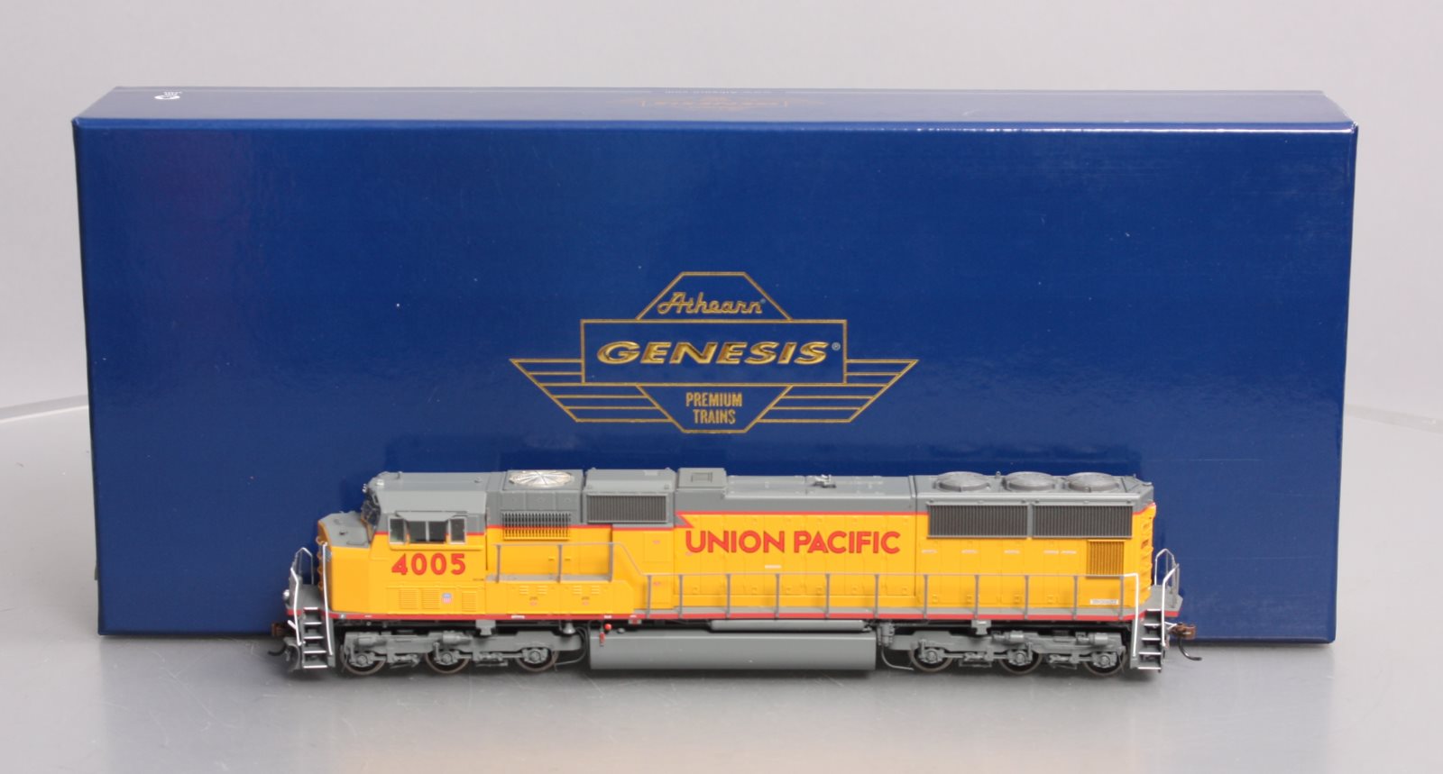 Athearn G69259 HO UP/Red/Frame/Stripe SD70M Diesel Locomotive #4005