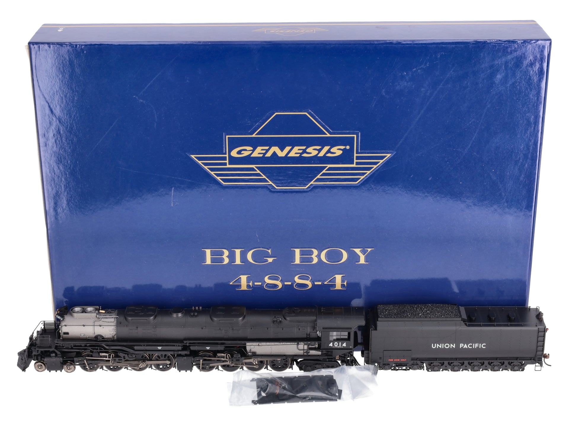 Athearn G97125 HO Union Pacific 4-8-8-4 Big Boy Coal Tender #4014