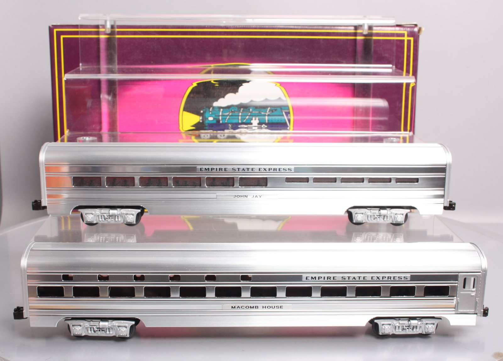 MTH 20-6604 O NYC 70' Aluminum Sleeper/Diner Passenger Car Set (Set of 2) LN/Box