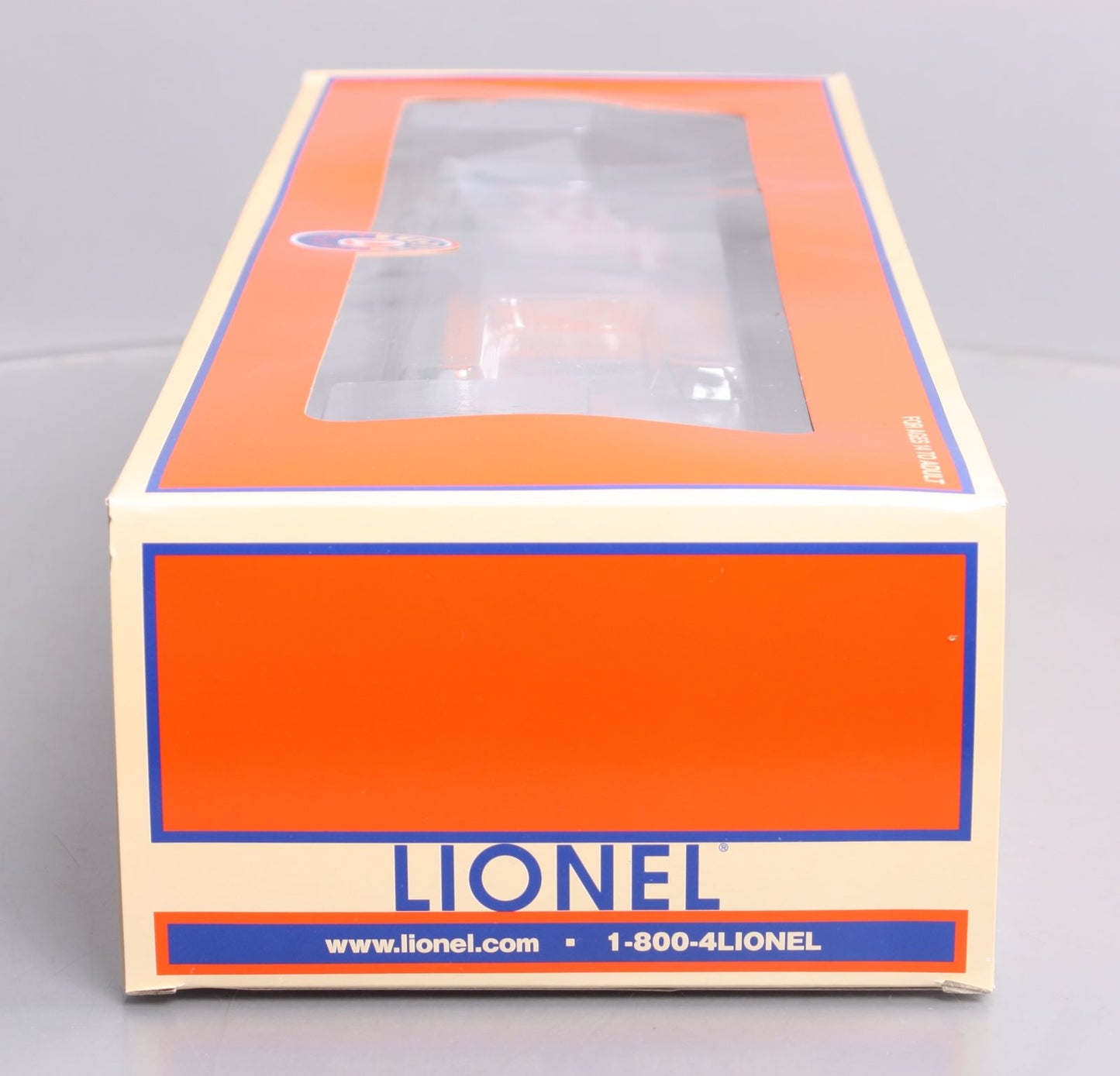 Lionel 6-85407 O Western Pacific Heritage LED Flag Boxcar #1983