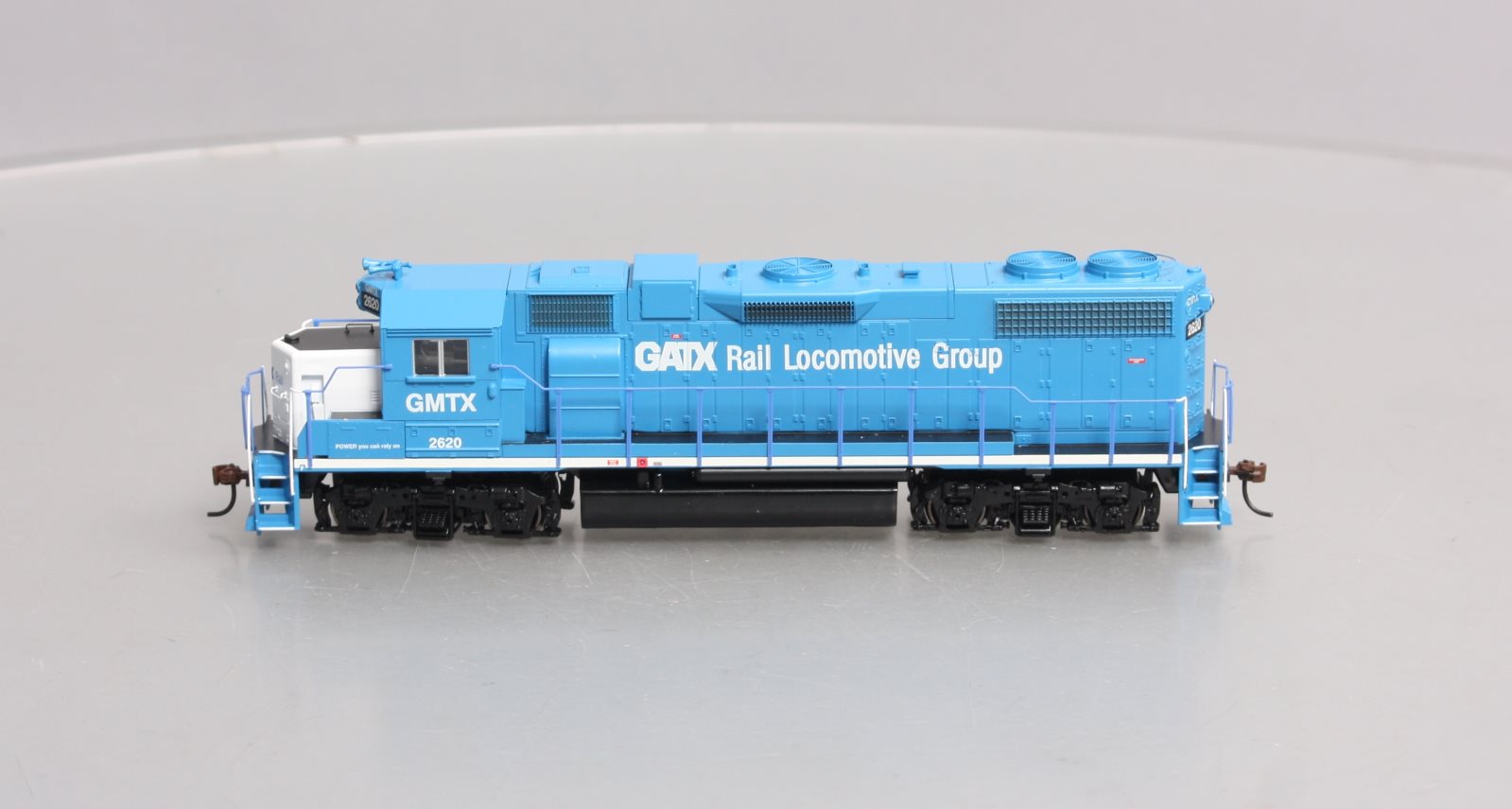 Athearn 80188 HO Scale GATX GP 38-2 Diesel Locomotive #2620 LN/Box