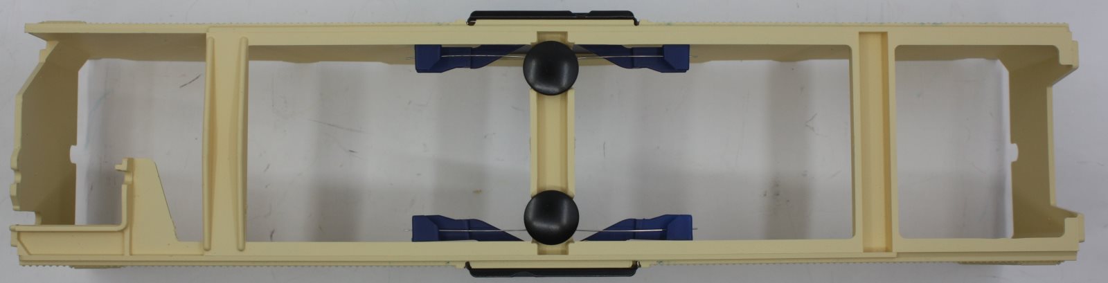 Lionel 29855-2 L.L. Milk Car Shell