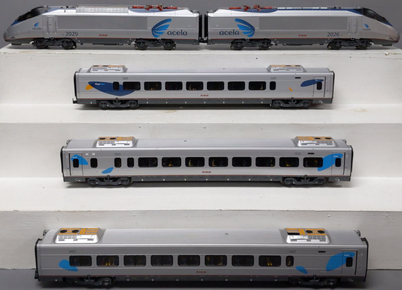 Lionel 6-31714 O Gauge Amtrak Acela Electric Train Set with Railsounds 5.0 LN/Box