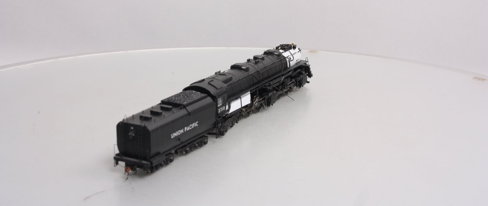 Athearn G97294 HO Union Pacific 4-6-6-4 Coal CSA-1 Class #3710