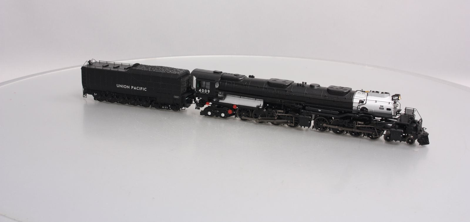 Athearn G9156 HO Union Pacific 4-8-8-4 Big Boy with DCC & Sound #4009