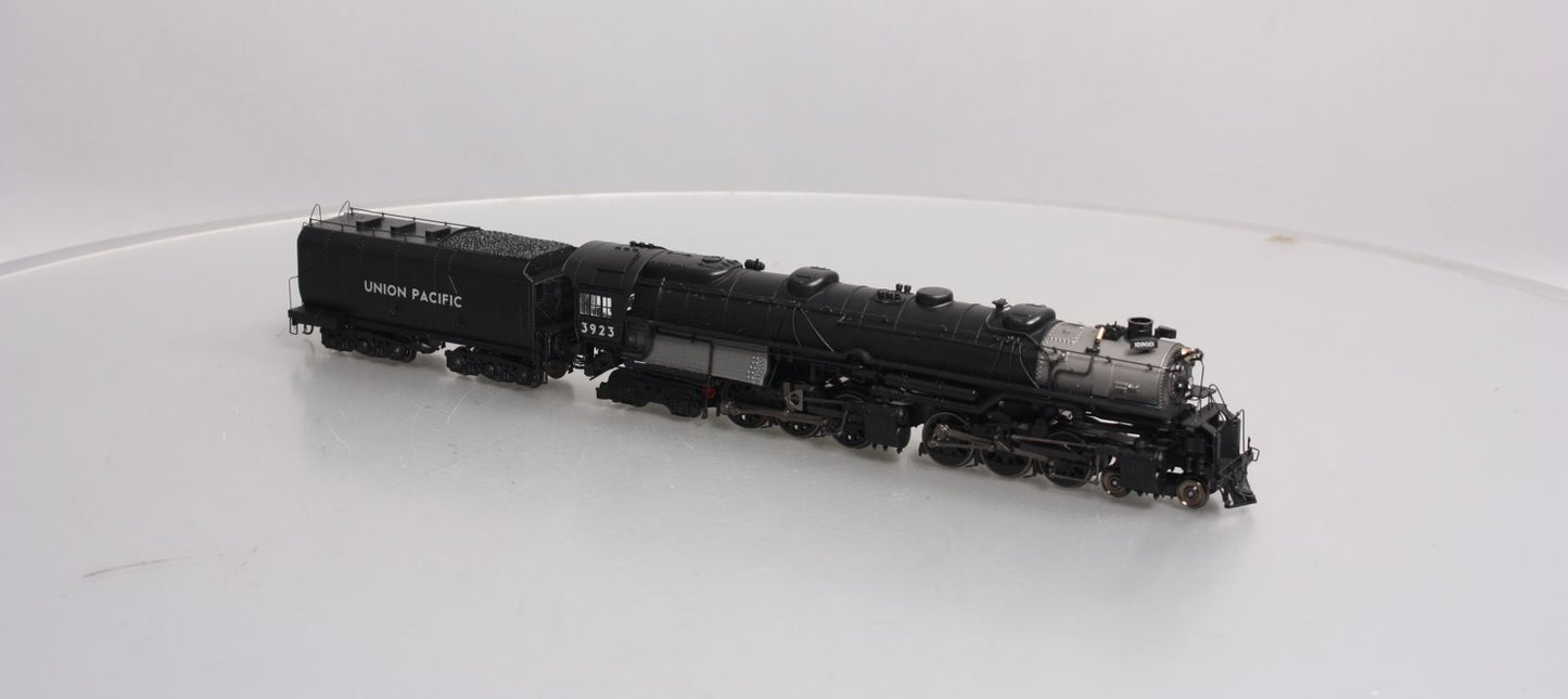 Athearn G97240 HO UP CSA-2 Class 4-6-6-4 Steam Locomotive with DCC/Sound #3923