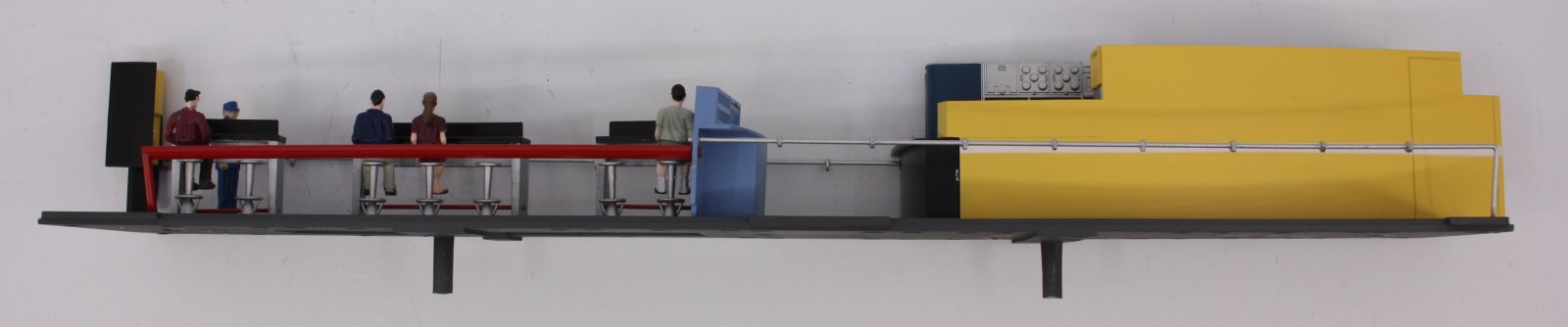 Lionel 15585-25 #3310 Acela Bistro Center Section Interior