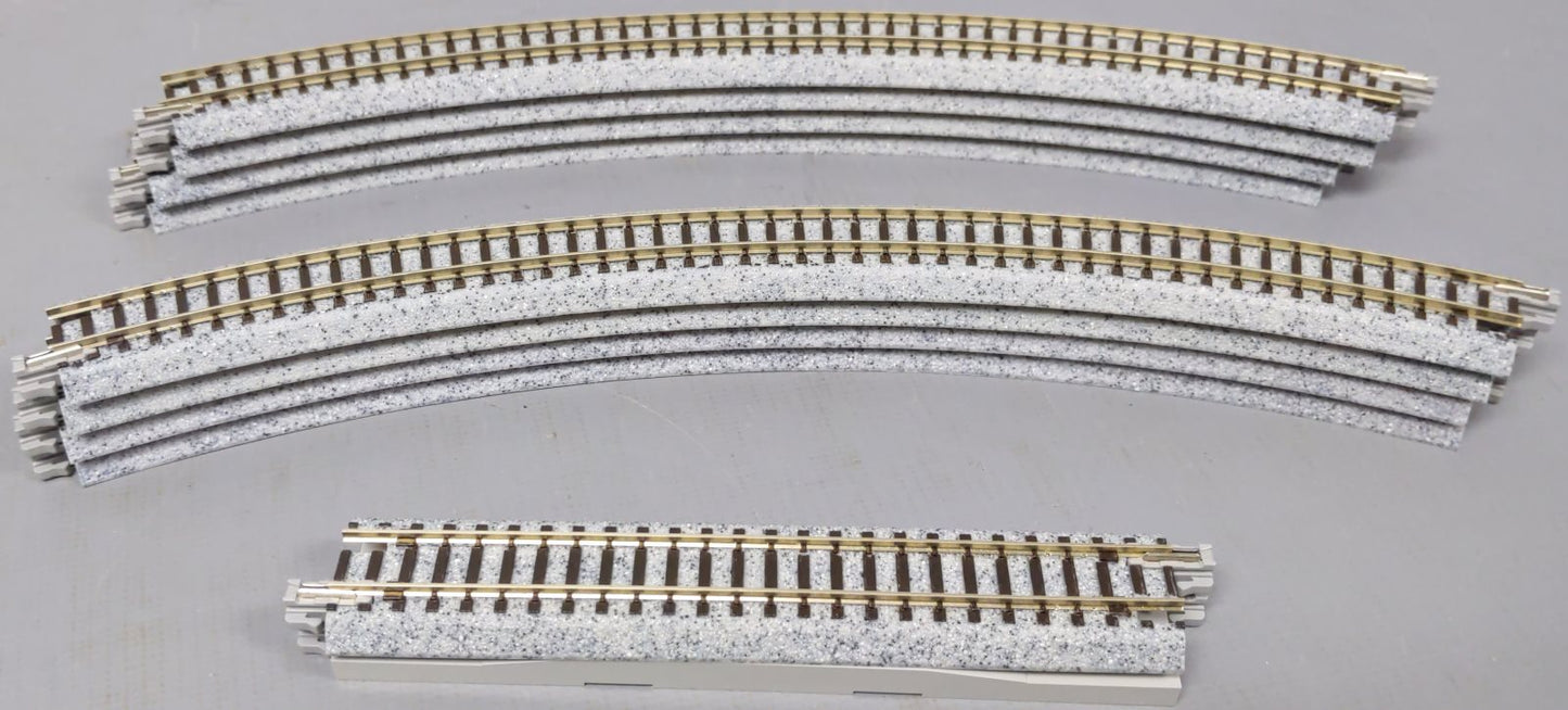 Kato 20-851-1 M2 Basic Oval & Siding Track Pack with Transformer