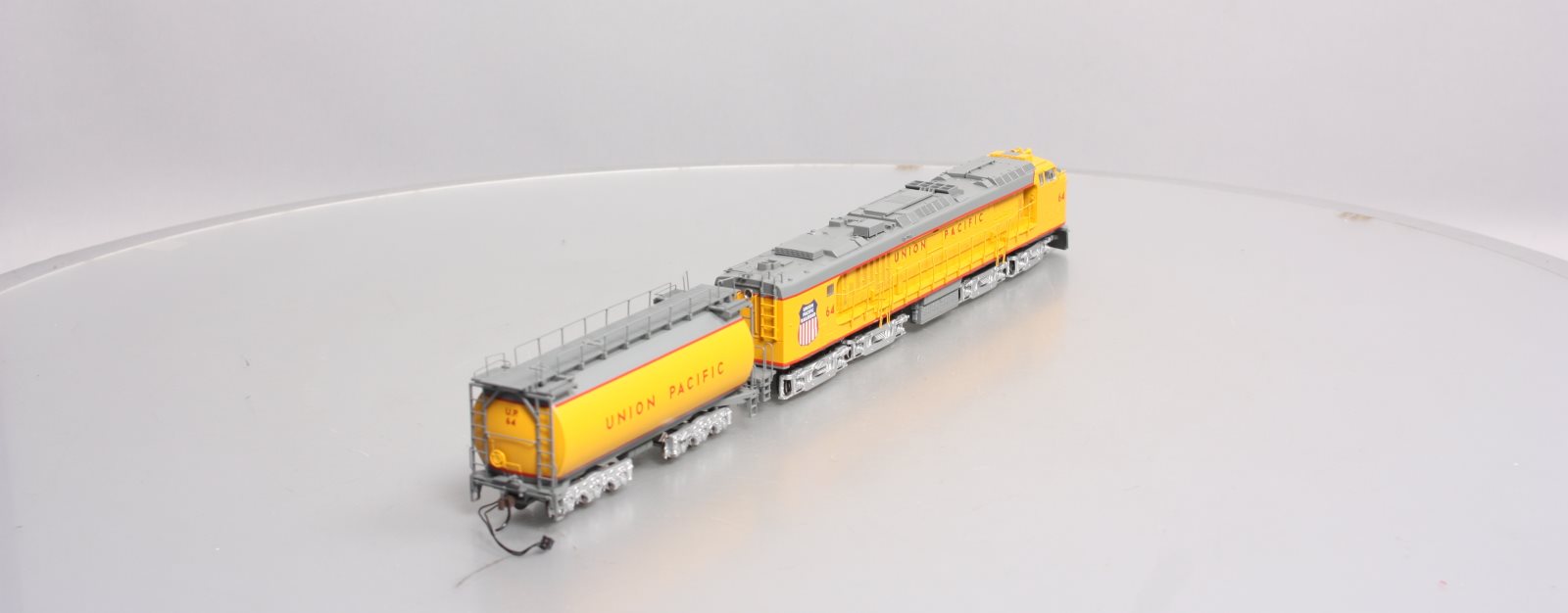 Athearn G41511 HO UP Gas Turbine Diesel Locomotive with Tender DCC & Sound #64