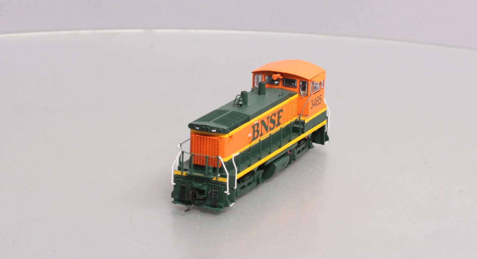 Broadway Limited 2844 HO Burlington Northern Santa Fe EMD SW1500 #3465