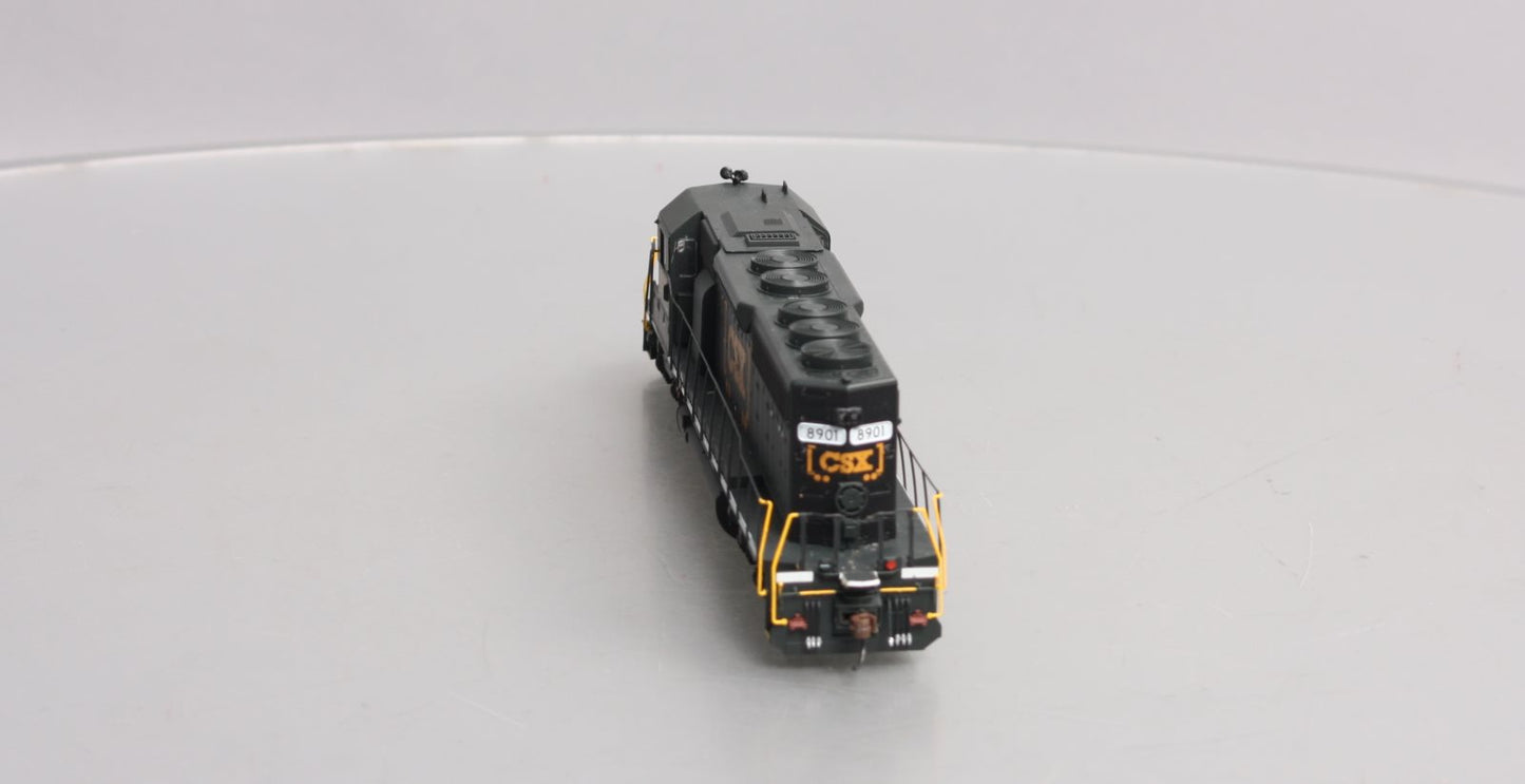 Athearn 88599 HO CSX/Boxcar Logo RTR SD40 Diesel Locomotive w/DCC & Sound #8901